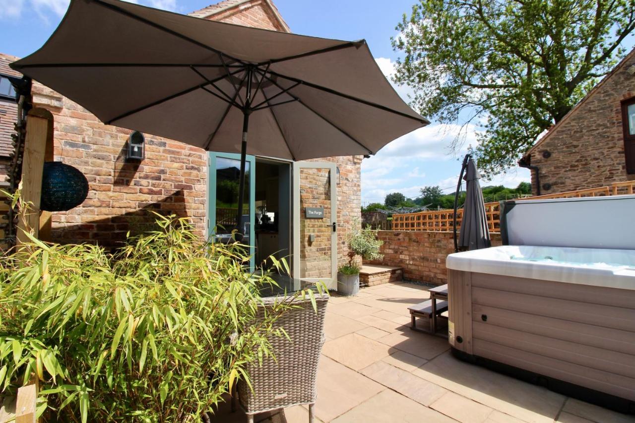The Forge - Beautiful Contemporary Barn - Hot Tub Villa Bridgnorth Ngoại thất bức ảnh