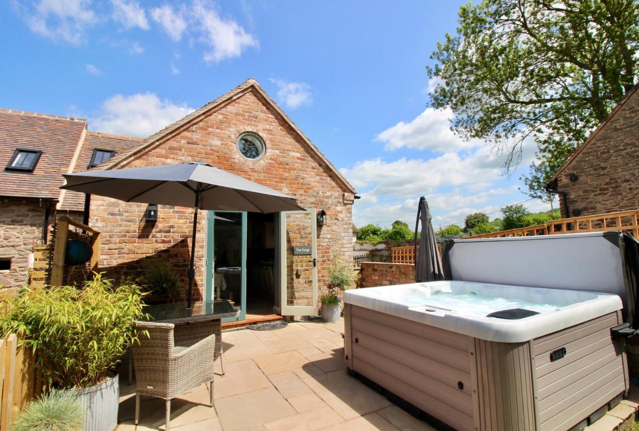 The Forge - Beautiful Contemporary Barn - Hot Tub Villa Bridgnorth Ngoại thất bức ảnh